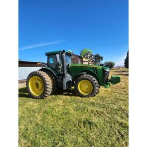 2018 John Deere 8270R