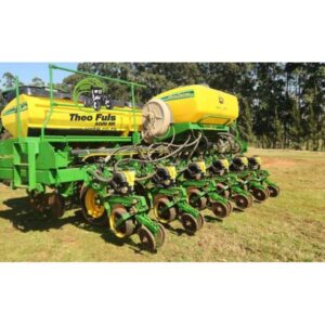 2014 John Deere 2113 CCS